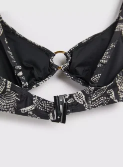 Mono Leaf Print Triangle Bikini Top 14 -GlamMode Store tuc142165038 Black R Z005A 1