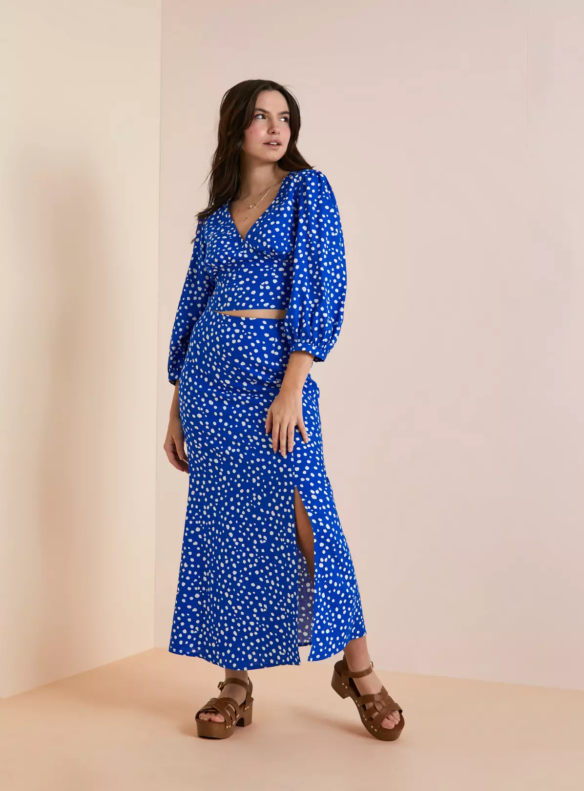 Everbelle Blue Dotty Coord Side Split Midaxi Skirt 18 6 Everbelle Blue Dotty Coord Side Split Midaxi Skirt 18 - Image 4