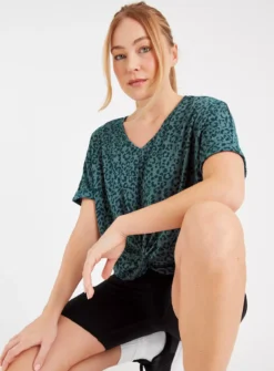 Active Green Leopard Print Twist T-Shirt 10 -GlamMode Store tuc142518770 Green R Z002A