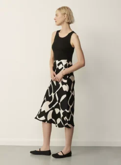 FINERY Evelyn Skirt 12 8 FINERY Evelyn Skirt 12 -GlamMode Store tuc143317646 Black R Z002A