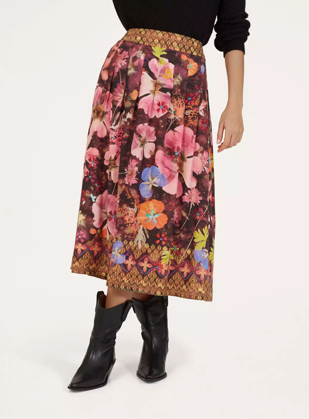 THOUGHT Emelia Tencel Midi Skirt 6 5 THOUGHT Emelia Tencel Midi Skirt 6 - Image 3