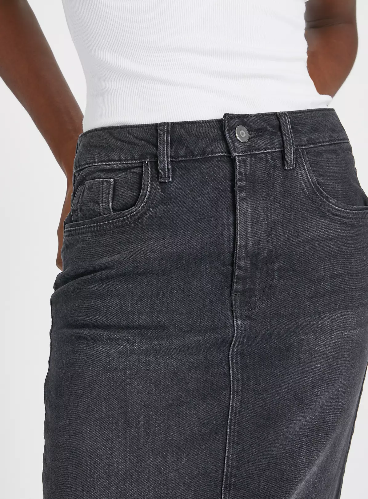 Black Denim Maxi Split Skirt 22 6 Black Denim Maxi Split Skirt 22 - Image 4