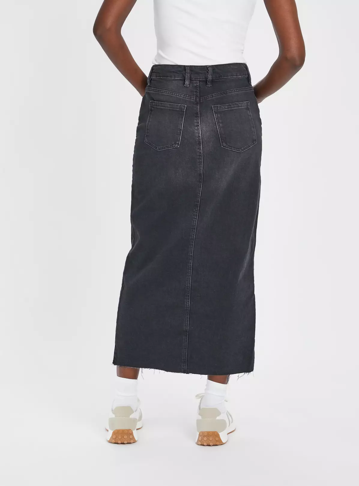 Black Denim Maxi Split Skirt 22 5 Black Denim Maxi Split Skirt 22 - Image 3