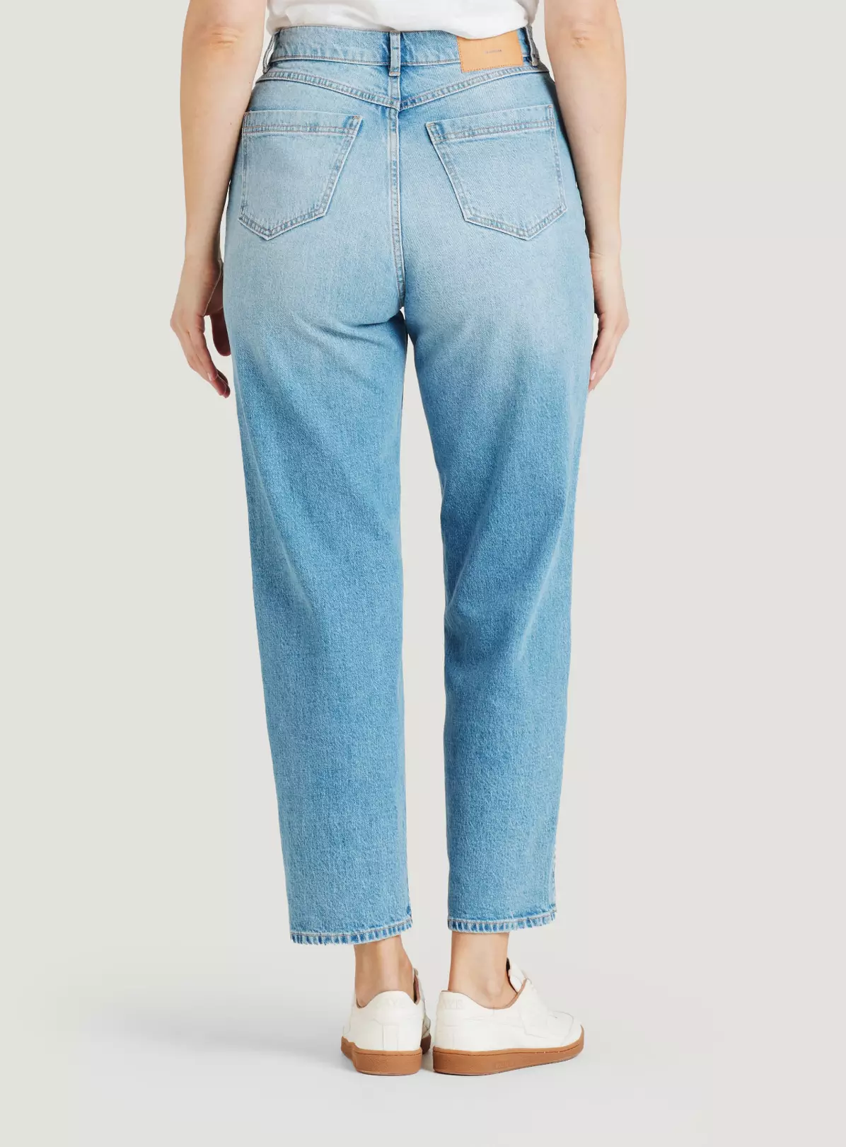 THOUGHT Essential Organic Cotton Boyfriend Jeans 18 3 THOUGHT Essential Organic Cotton Boyfriend Jeans 18