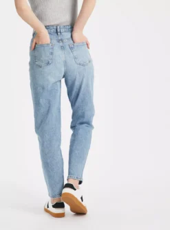 Light Denim Mom Jeans14L -GlamMode Store tuc143632291 Light20Denim R Z004A