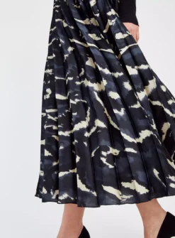 Black Smudge Print Pleated Maxi Skirt 12 -GlamMode Store tuc143685684 Multi20Coloured R Z003A 1