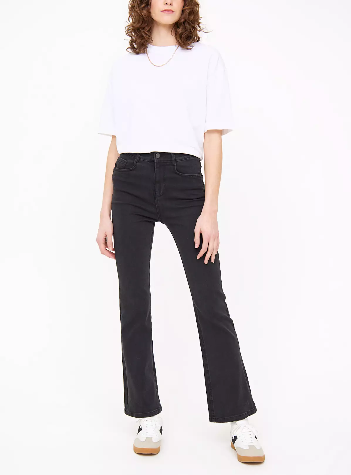 Black Flared Denim Jeans 8L 3 Black Flared Denim Jeans 8L