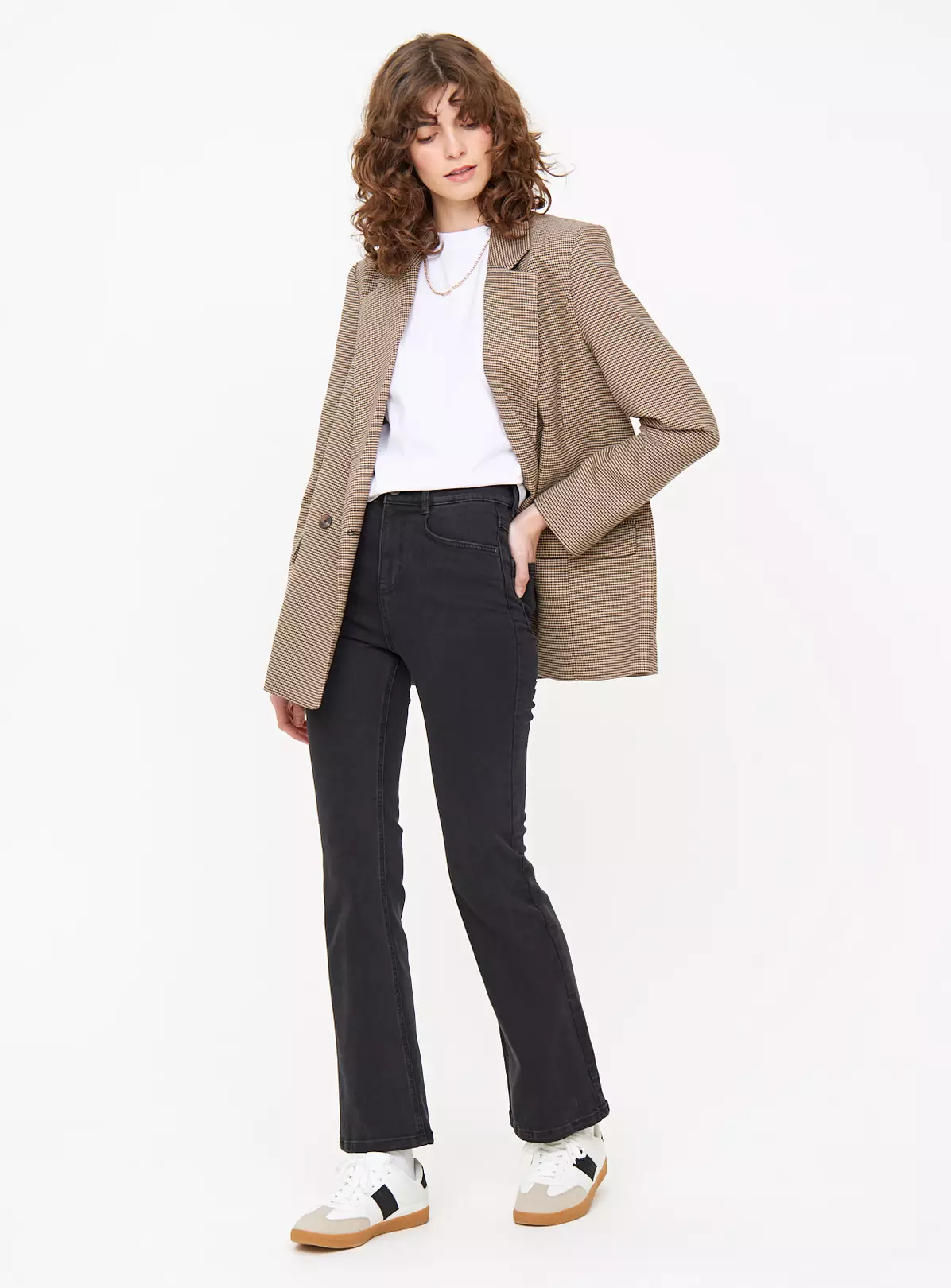 Black Flared Denim Jeans 8L 4 Black Flared Denim Jeans 8L - Image 2