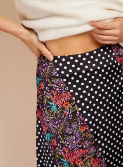 VOGUE WILLIAMS Multi Print Skirt 16 11 VOGUE WILLIAMS Multi Print Skirt 16 -GlamMode Store tuc144148776 Multi20Coloured R Z005A