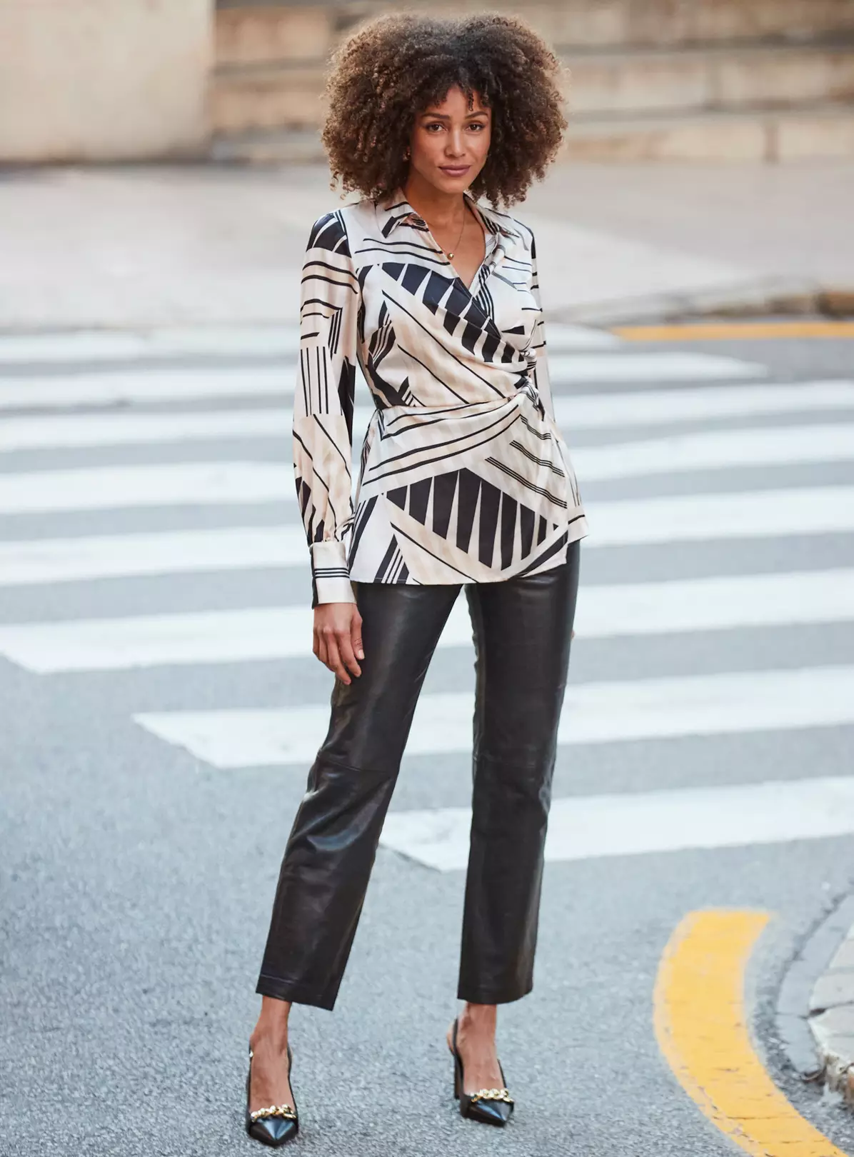 SOSANDAR Ivory Conversational Mock Wrap Shirt 16 5 SOSANDAR Ivory Conversational Mock Wrap Shirt 16 - Image 4