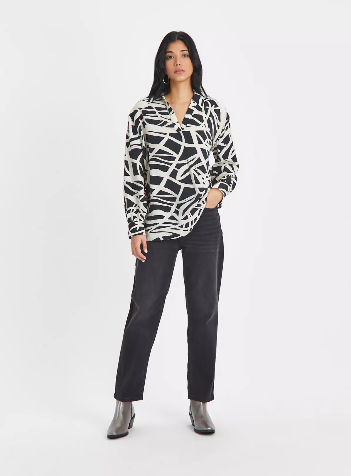 Monochrome Abstract Print Popover Shirt16 3 Monochrome Abstract Print Popover Shirt16