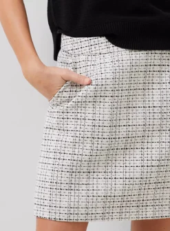 FRENCH CONNECTION Effie Boucle Skirt 18