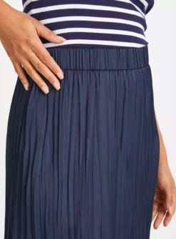 Navy Pleated Satin Midaxi Skirt 16 -GlamMode Store tuc144297392 Navy R Z003A